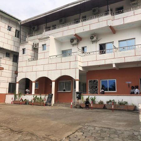 Hotel La Grace Kribi Exterior photo