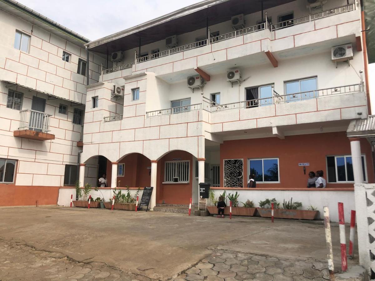 Hotel La Grace Kribi Exterior photo